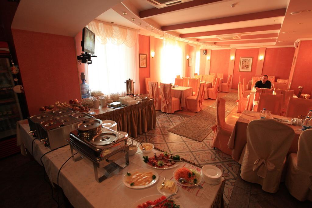 ברסט Hotel Vesta מראה חיצוני תמונה