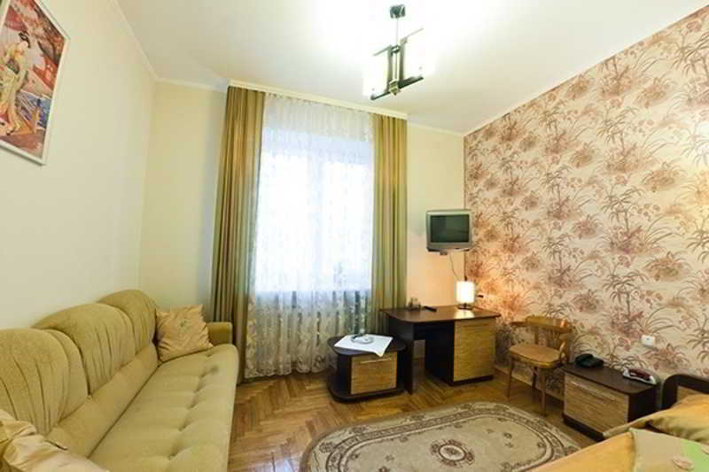 ברסט Hotel Vesta מראה חיצוני תמונה