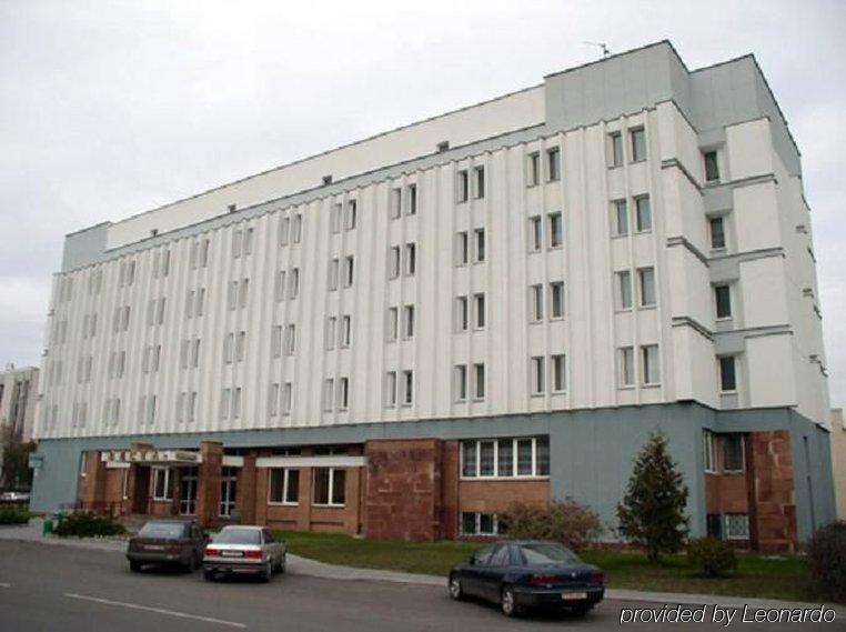 ברסט Hotel Vesta מראה חיצוני תמונה