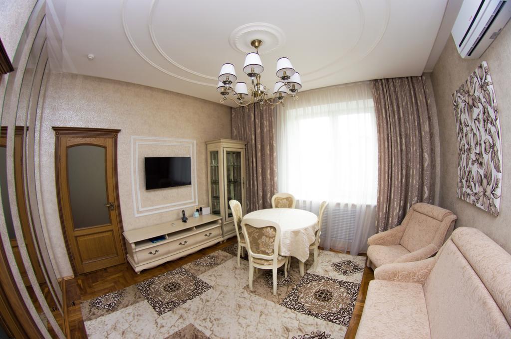 ברסט Hotel Vesta מראה חיצוני תמונה