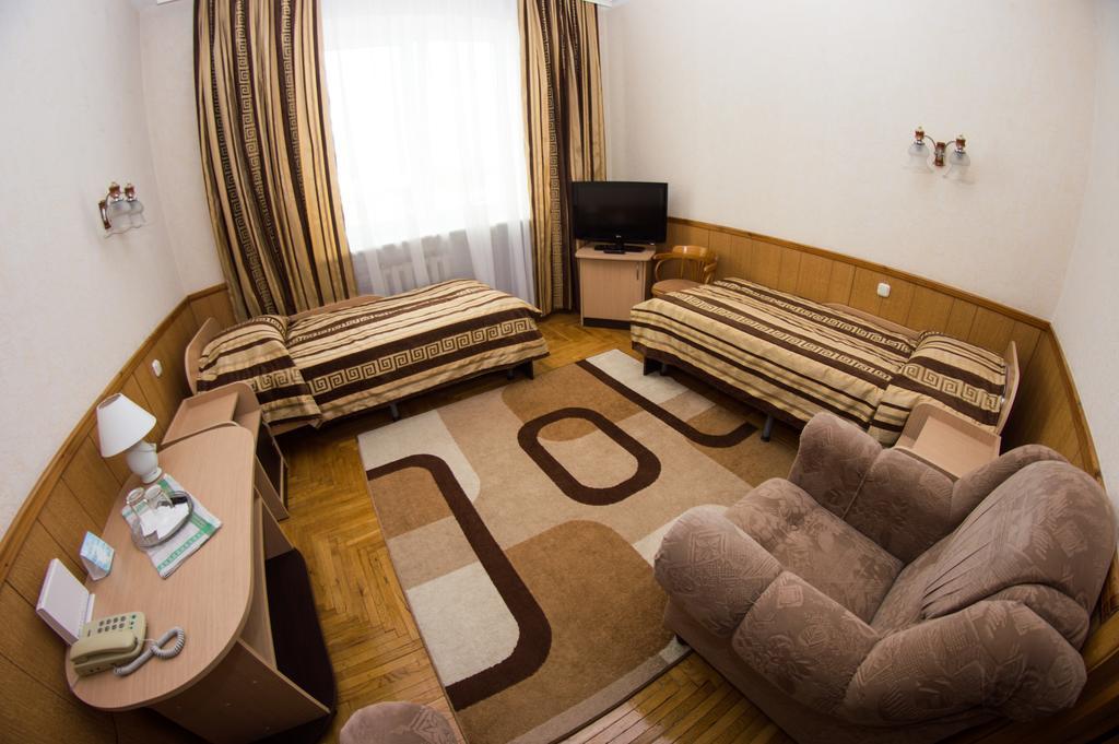 ברסט Hotel Vesta מראה חיצוני תמונה