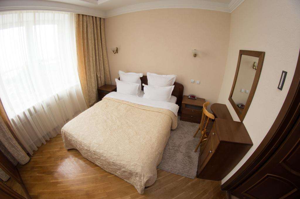 ברסט Hotel Vesta חדר תמונה